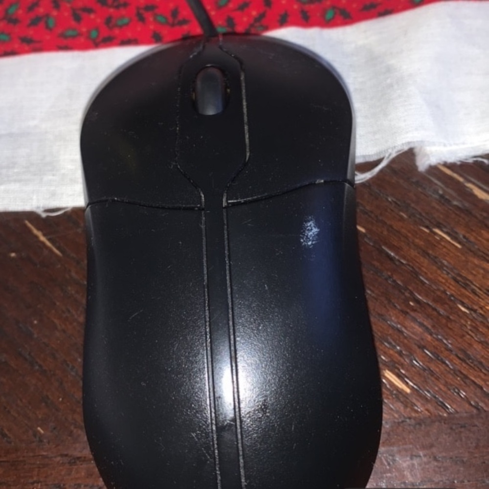 Mouse - Picture 2 of 5